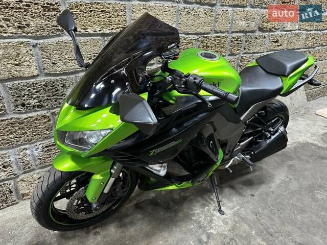 Кавасаки Z 1000SX, объемом двигателя 0 л и пробегом 12 тыс. км за 8900 $, фото 14 на Automoto.ua
