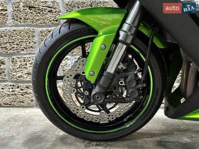 Кавасаки Z 1000SX, объемом двигателя 0 л и пробегом 12 тыс. км за 8900 $, фото 21 на Automoto.ua