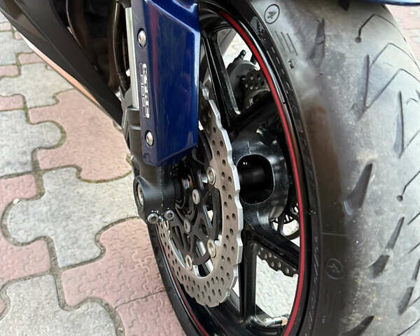Кавасаки Z 1000SX, объемом двигателя 1 л и пробегом 22 тыс. км за 10800 $, фото 10 на Automoto.ua