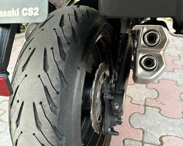 Кавасаки Z 1000SX, объемом двигателя 1 л и пробегом 22 тыс. км за 10800 $, фото 5 на Automoto.ua