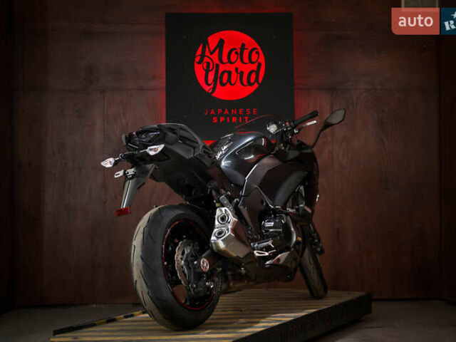 Кавасаки Z 1000SX, объемом двигателя 1 л и пробегом 14 тыс. км за 12000 $, фото 5 на Automoto.ua