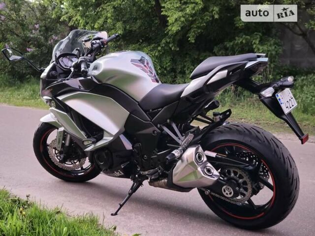 Сірий Кавасакі Z 1000SX, об'ємом двигуна 1 л та пробігом 7 тис. км за 13600 $, фото 16 на Automoto.ua