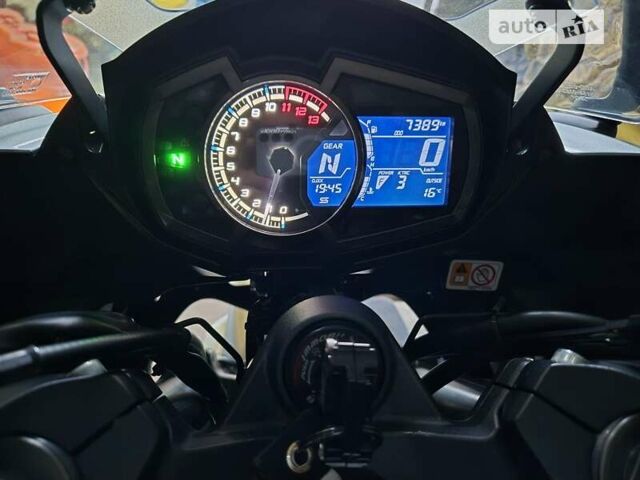 Сірий Кавасакі Z 1000SX, об'ємом двигуна 1.04 л та пробігом 7 тис. км за 14500 $, фото 40 на Automoto.ua