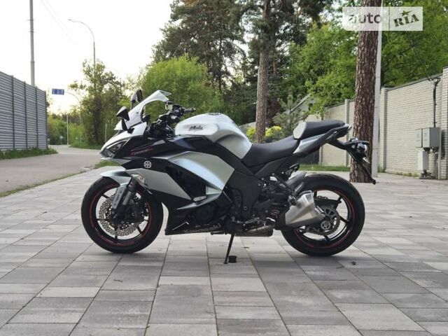 Сірий Кавасакі Z 1000SX, об'ємом двигуна 1 л та пробігом 7 тис. км за 13600 $, фото 43 на Automoto.ua