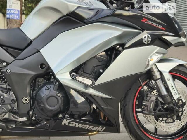 Сірий Кавасакі Z 1000SX, об'ємом двигуна 1 л та пробігом 7 тис. км за 13600 $, фото 27 на Automoto.ua