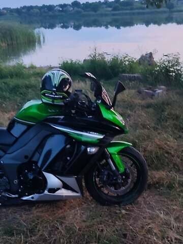 Зелений Кавасакі Z 1000SX, об'ємом двигуна 0 л та пробігом 15 тис. км за 4500 $, фото 7 на Automoto.ua