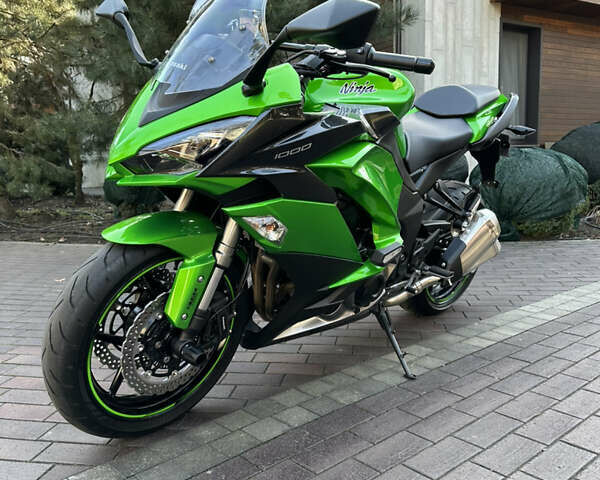 Зелений Кавасакі Z 1000SX, об'ємом двигуна 1 л та пробігом 5 тис. км за 14300 $, фото 15 на Automoto.ua