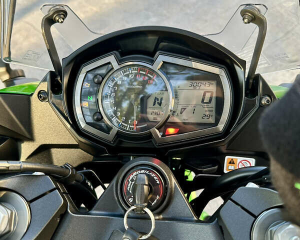 Зеленый Кавасаки Z 1000SX, объемом двигателя 1.04 л и пробегом 3 тыс. км за 14500 $, фото 7 на Automoto.ua