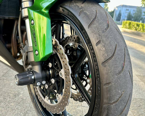 Зеленый Кавасаки Z 1000SX, объемом двигателя 1.04 л и пробегом 3 тыс. км за 14500 $, фото 2 на Automoto.ua