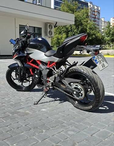 Черный Кавасаки Z 250SL, объемом двигателя 0.25 л и пробегом 11 тыс. км за 3200 $, фото 5 на Automoto.ua