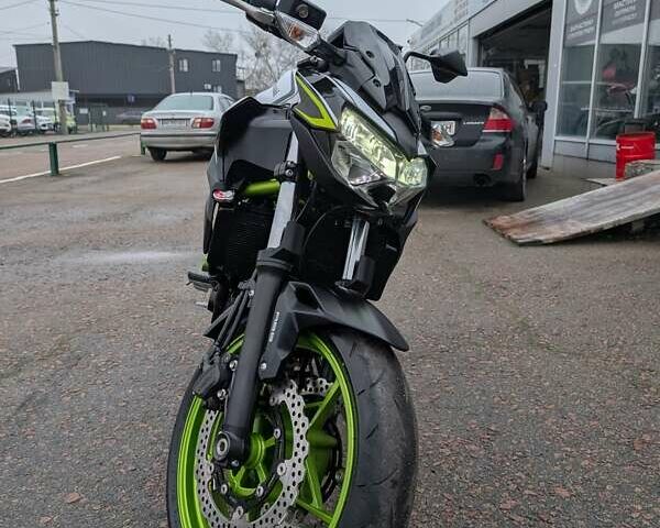 Білий Кавасакі Z 650, об'ємом двигуна 0.65 л та пробігом 7 тис. км за 7299 $, фото 2 на Automoto.ua