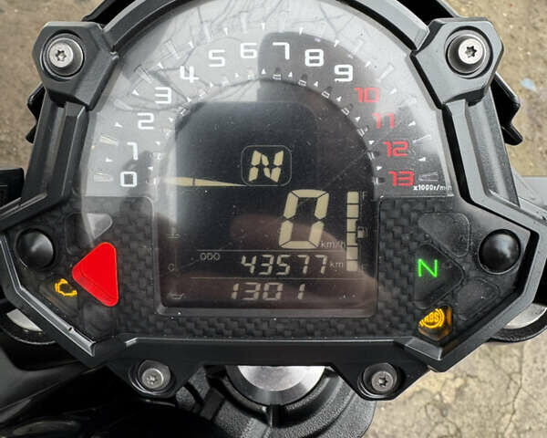 Черный Кавасаки Z 650, объемом двигателя 0.65 л и пробегом 43 тыс. км за 5000 $, фото 14 на Automoto.ua