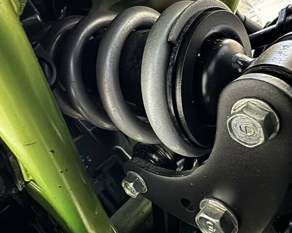 Черный Кавасаки Z 650, объемом двигателя 0.65 л и пробегом 32 тыс. км за 6100 $, фото 15 на Automoto.ua