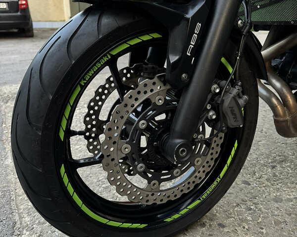 Черный Кавасаки Z 650, объемом двигателя 0.65 л и пробегом 32 тыс. км за 6100 $, фото 9 на Automoto.ua