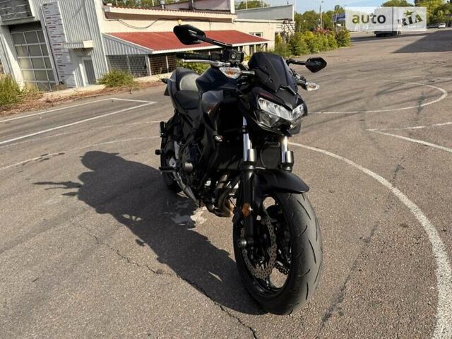 Черный Кавасаки Z 650, объемом двигателя 0 л и пробегом 2 тыс. км за 7500 $, фото 2 на Automoto.ua