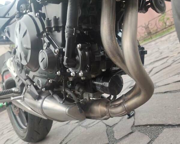 Черный Кавасаки Z 650, объемом двигателя 0.65 л и пробегом 3 тыс. км за 6600 $, фото 5 на Automoto.ua