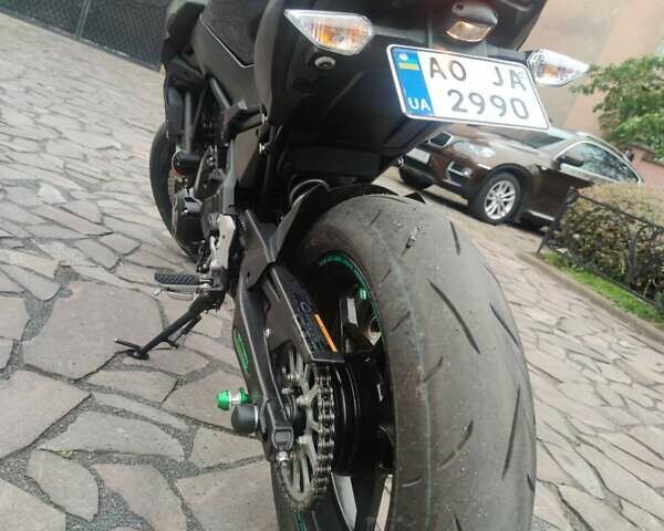 Черный Кавасаки Z 650, объемом двигателя 0.65 л и пробегом 3 тыс. км за 6600 $, фото 6 на Automoto.ua