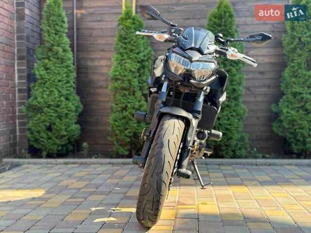 Черный Кавасаки Z 650, объемом двигателя 0 л и пробегом 6 тыс. км за 7600 $, фото 2 на Automoto.ua