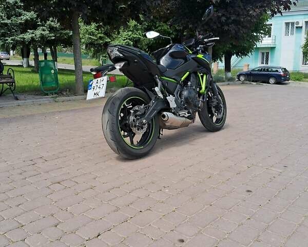 Черный Кавасаки Z 650, объемом двигателя 0 л и пробегом 11 тыс. км за 7700 $, фото 5 на Automoto.ua