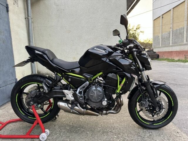 Кавасакі Z 650, об'ємом двигуна 0.65 л та пробігом 0 тис. км за 6100 $, фото 2 на Automoto.ua