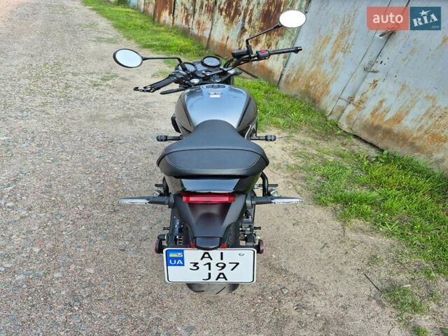 Серый Кавасаки Z 650, объемом двигателя 0.65 л и пробегом 4 тыс. км за 7000 $, фото 2 на Automoto.ua