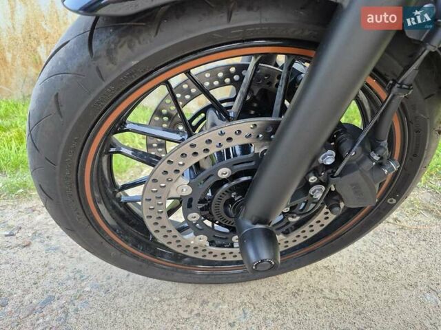Серый Кавасаки Z 650, объемом двигателя 0.65 л и пробегом 4 тыс. км за 7000 $, фото 18 на Automoto.ua