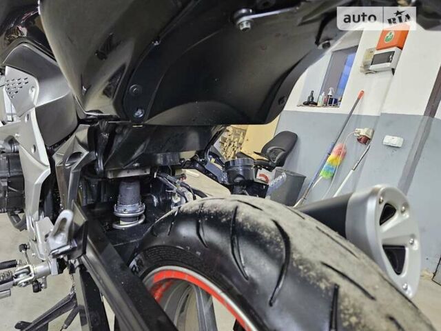 Чорний Кавасакі Z 750, об'ємом двигуна 0.75 л та пробігом 32 тис. км за 4999 $, фото 29 на Automoto.ua