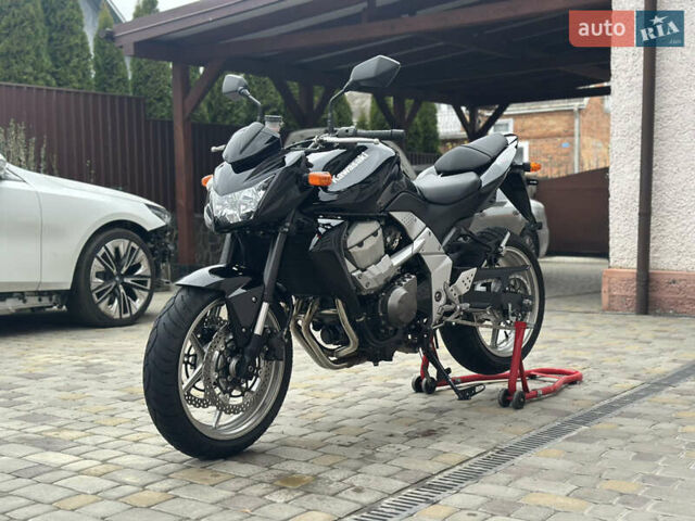 Чорний Кавасакі Z 750, об'ємом двигуна 0.75 л та пробігом 5 тис. км за 6600 $, фото 12 на Automoto.ua