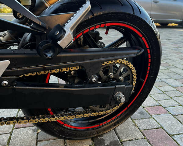 Черный Кавасаки Z 750, объемом двигателя 0.75 л и пробегом 32 тыс. км за 6400 $, фото 6 на Automoto.ua