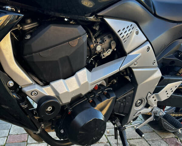 Черный Кавасаки Z 750, объемом двигателя 0.75 л и пробегом 32 тыс. км за 6400 $, фото 5 на Automoto.ua