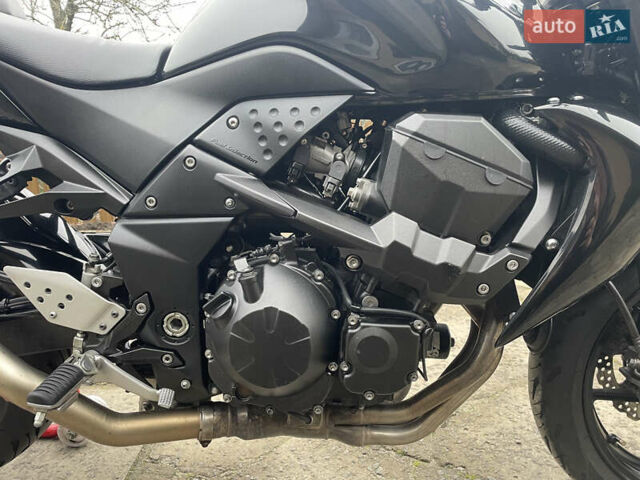 Черный Кавасаки Z 750, объемом двигателя 0.75 л и пробегом 34 тыс. км за 5950 $, фото 21 на Automoto.ua