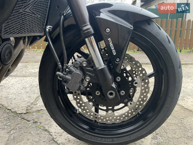 Черный Кавасаки Z 750, объемом двигателя 0.75 л и пробегом 34 тыс. км за 5950 $, фото 22 на Automoto.ua