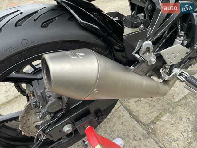 Черный Кавасаки Z 750, объемом двигателя 0.75 л и пробегом 34 тыс. км за 5950 $, фото 30 на Automoto.ua