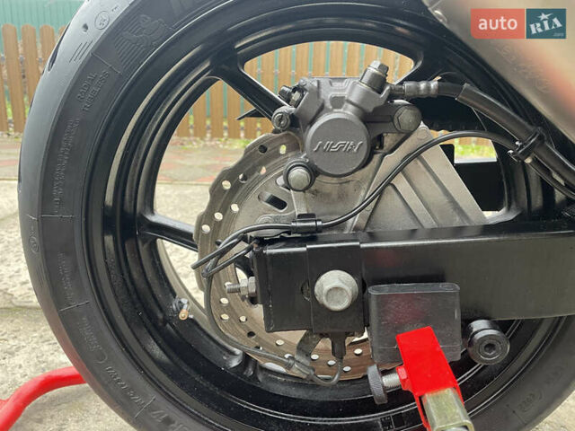 Черный Кавасаки Z 750, объемом двигателя 0.75 л и пробегом 34 тыс. км за 5950 $, фото 11 на Automoto.ua