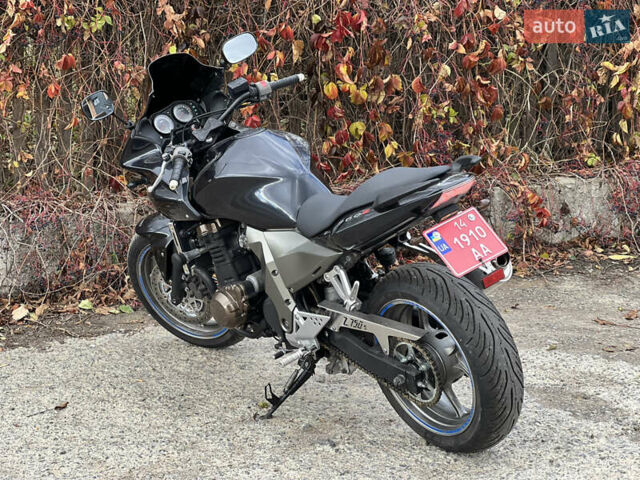 Черный Кавасаки Z 750, объемом двигателя 0.75 л и пробегом 35 тыс. км за 4950 $, фото 8 на Automoto.ua