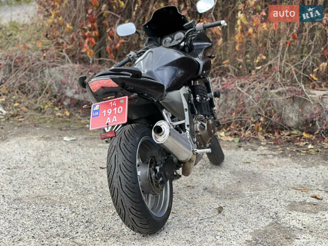 Черный Кавасаки Z 750, объемом двигателя 0.75 л и пробегом 35 тыс. км за 4950 $, фото 6 на Automoto.ua