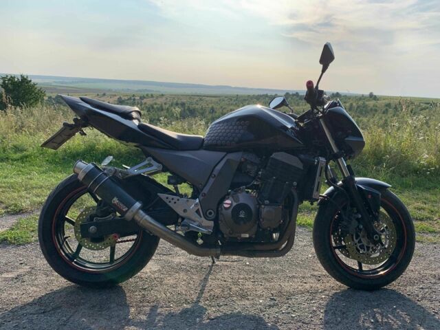 Кавасаки Z 750, объемом двигателя 0.75 л и пробегом 0 тыс. км за 51 $, фото 1 на Automoto.ua