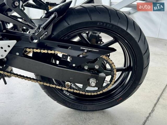 Кавасаки Z 750, объемом двигателя 0.75 л и пробегом 39 тыс. км за 6599 $, фото 10 на Automoto.ua
