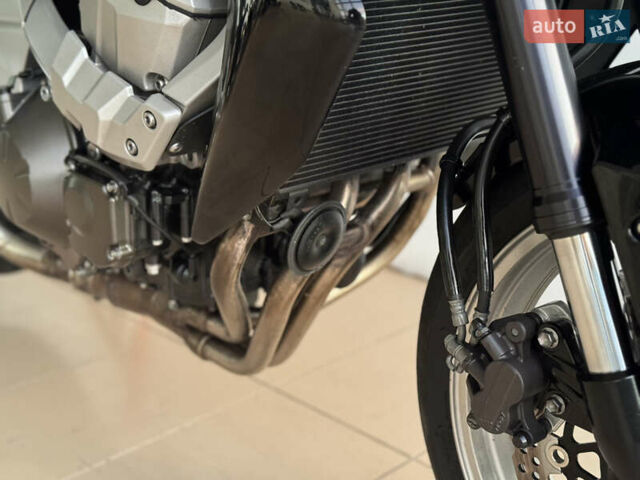 Кавасаки Z 750, объемом двигателя 0.75 л и пробегом 9 тыс. км за 6900 $, фото 17 на Automoto.ua
