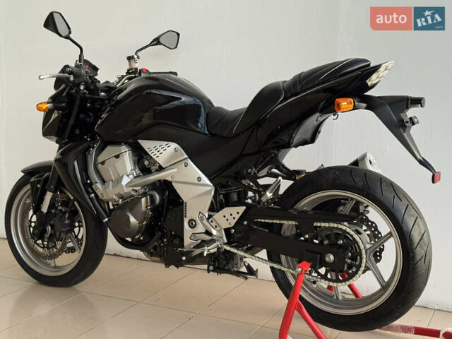 Кавасаки Z 750, объемом двигателя 0.75 л и пробегом 9 тыс. км за 6900 $, фото 8 на Automoto.ua