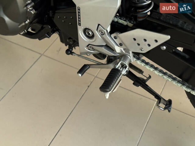 Кавасаки Z 750, объемом двигателя 0.75 л и пробегом 9 тыс. км за 6900 $, фото 33 на Automoto.ua