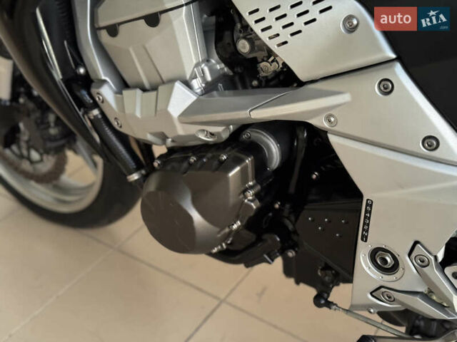 Кавасаки Z 750, объемом двигателя 0.75 л и пробегом 9 тыс. км за 6900 $, фото 34 на Automoto.ua