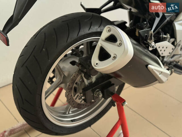 Кавасаки Z 750, объемом двигателя 0.75 л и пробегом 9 тыс. км за 6900 $, фото 24 на Automoto.ua
