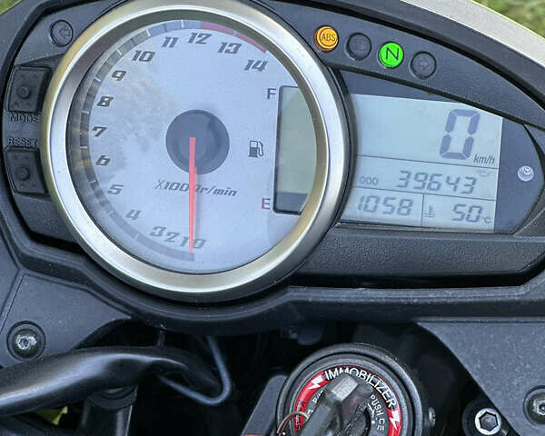 Зеленый Кавасаки Z 750, объемом двигателя 0.75 л и пробегом 39 тыс. км за 6300 $, фото 7 на Automoto.ua