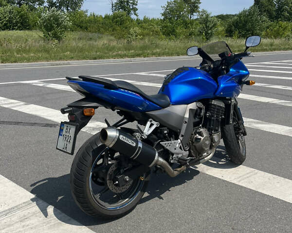 Синий Кавасаки Z 750S, объемом двигателя 0.75 л и пробегом 45 тыс. км за 4400 $, фото 6 на Automoto.ua