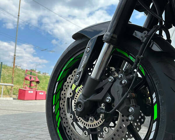 Кавасаки Z 800, объемом двигателя 0.8 л и пробегом 28 тыс. км за 8500 $, фото 7 на Automoto.ua