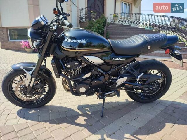 Черный Кавасаки Z 900RS, объемом двигателя 0.95 л и пробегом 8 тыс. км за 9500 $, фото 8 на Automoto.ua