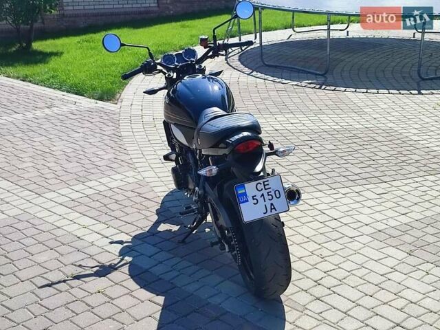 Черный Кавасаки Z 900RS, объемом двигателя 0.95 л и пробегом 8 тыс. км за 9500 $, фото 11 на Automoto.ua