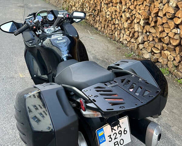 Чорний Кавасакі ZG 1400, об'ємом двигуна 1.4 л та пробігом 35 тис. км за 8700 $, фото 10 на Automoto.ua