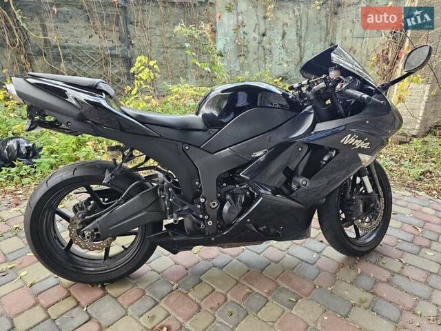 Черный Кавасаки ZX 6R, объемом двигателя 0.6 л и пробегом 3 тыс. км за 3600 $, фото 1 на Automoto.ua